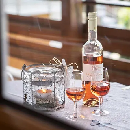 Kallmann Gaestehaus فندق مبيت وإفطار