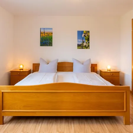 Kallmann Gaestehaus فندق مبيت وإفطار 3*